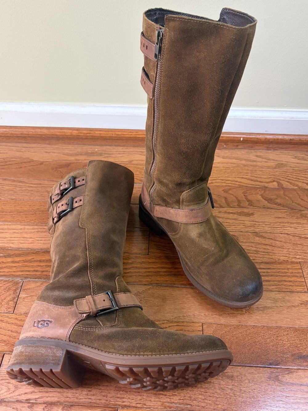 UGG Australia Women’s Mid-Calf Suede Boots Size 9 Olive Brown Buckle Strap Fall